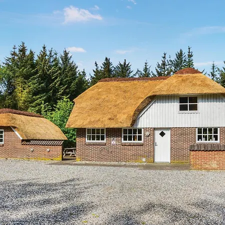 Three-bedroom In * Ulfborg