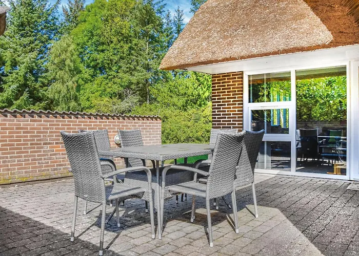 Three-bedroom In * Ulfborg